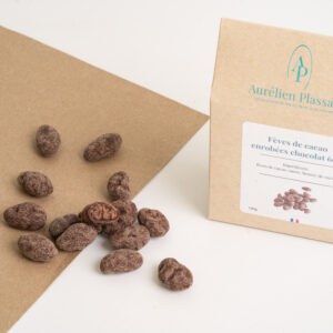 Fèves de cacao enrobés noir 66%